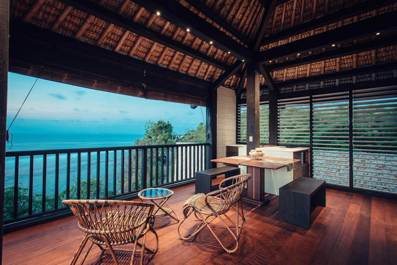 Hotel Suarga Padang Padang Uluwatu Esterno foto