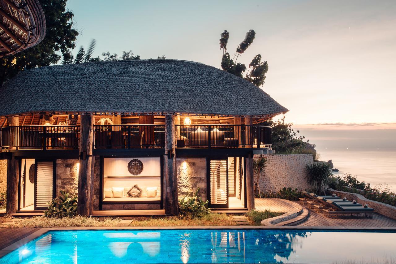 Hotel Suarga Padang Padang Uluwatu Esterno foto