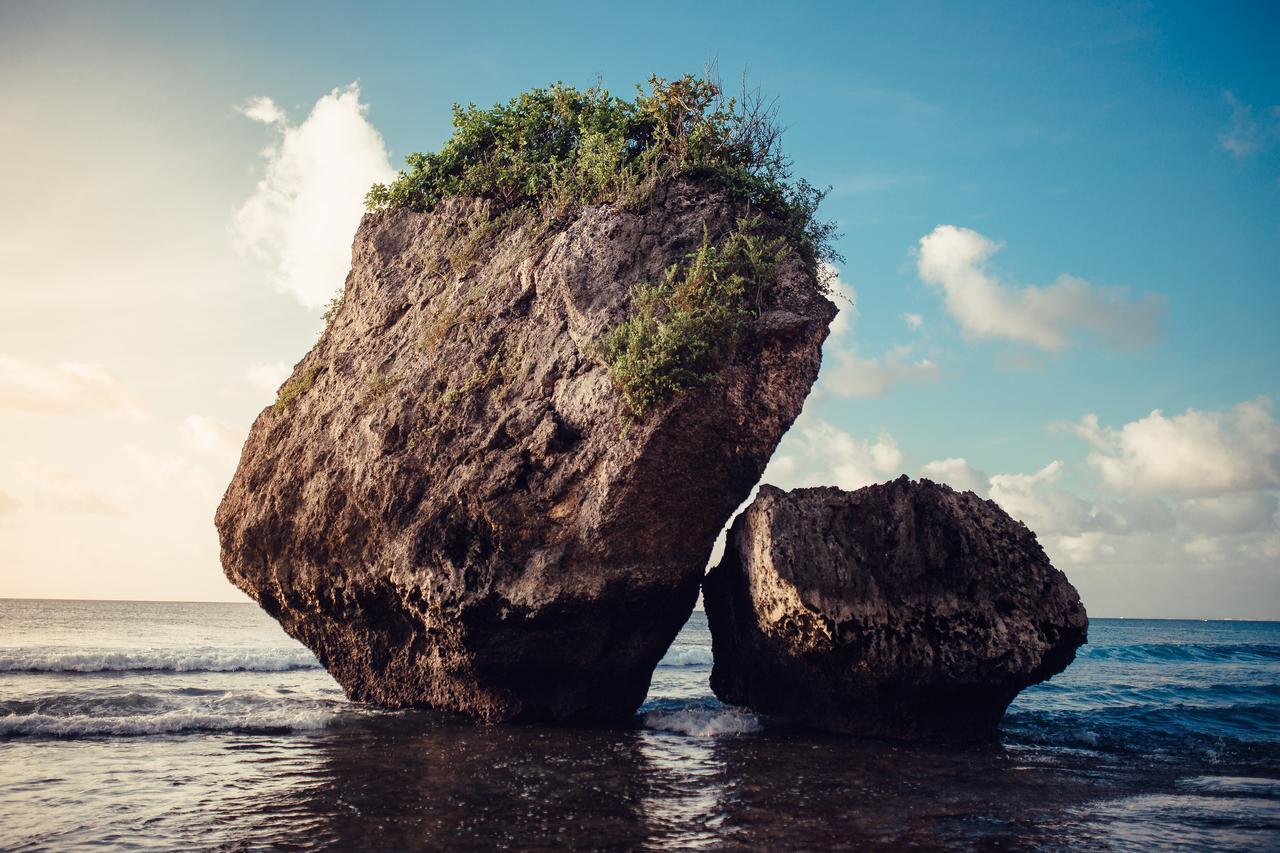 Hotel Suarga Padang Padang Uluwatu Esterno foto
