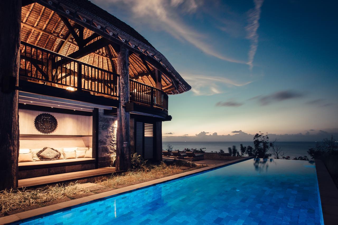 Hotel Suarga Padang Padang Uluwatu Esterno foto